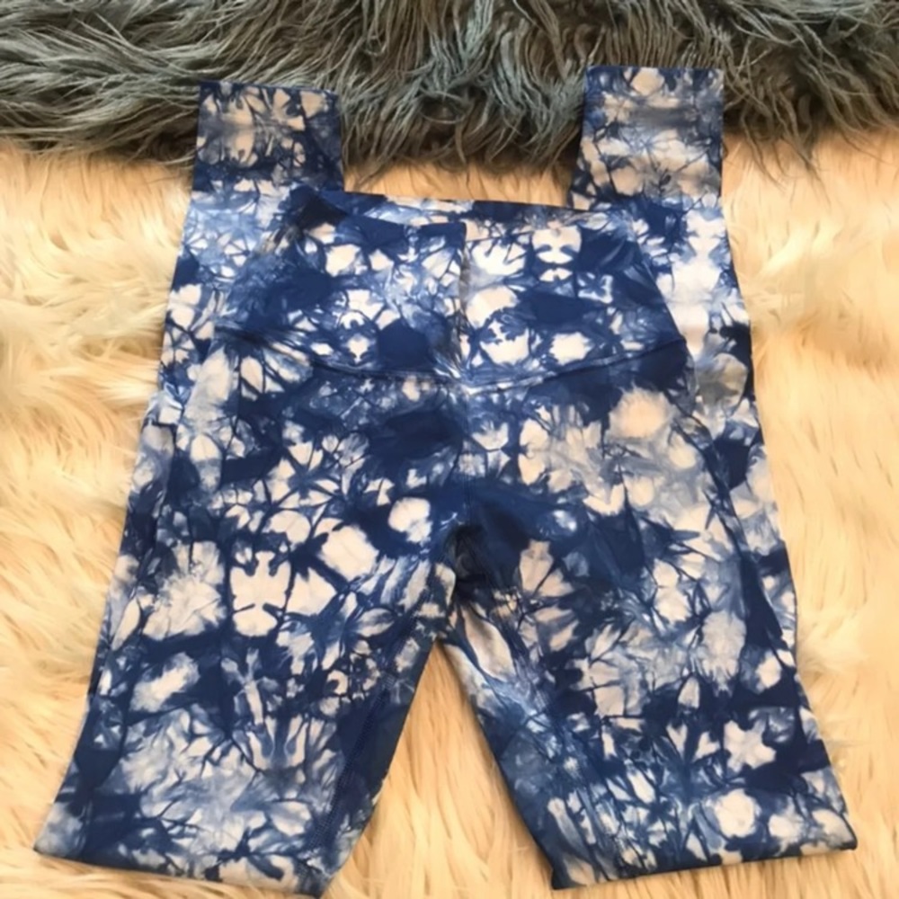 Lululemon shibori Leggings